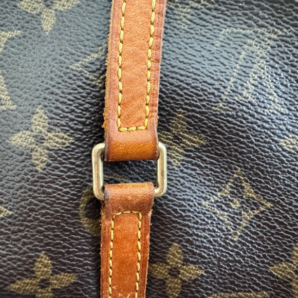Vintage Louis Vuitton LV Monogram Papillon 30 (2002) and matching wallet! - Picture 10 of 15